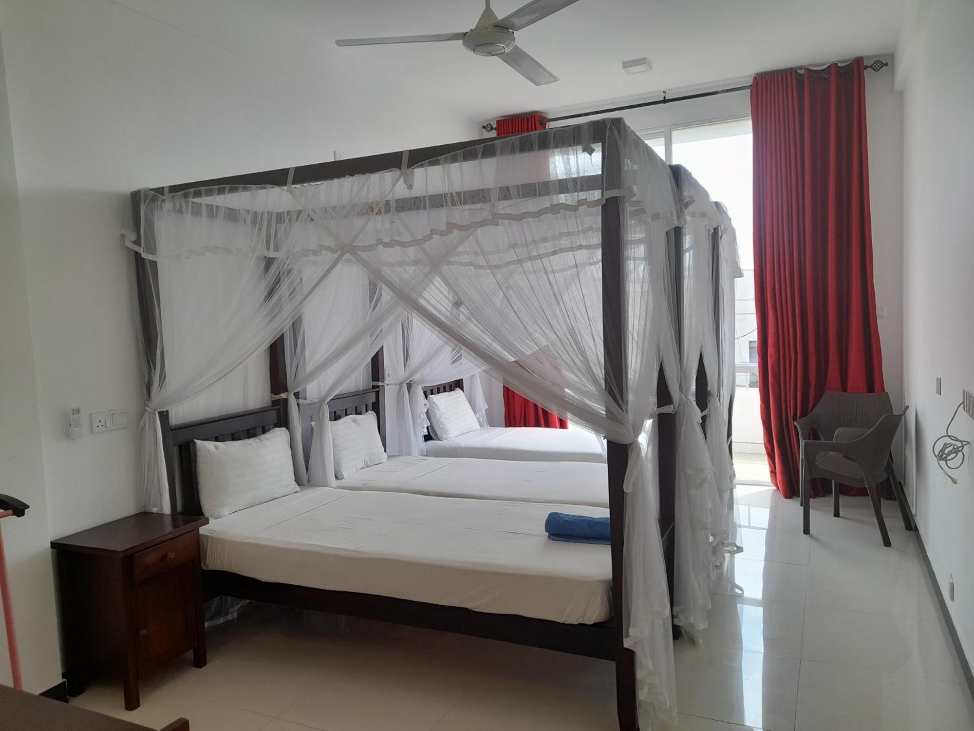 Marine Tourist Guest House At Negombo Beach Zimmer foto